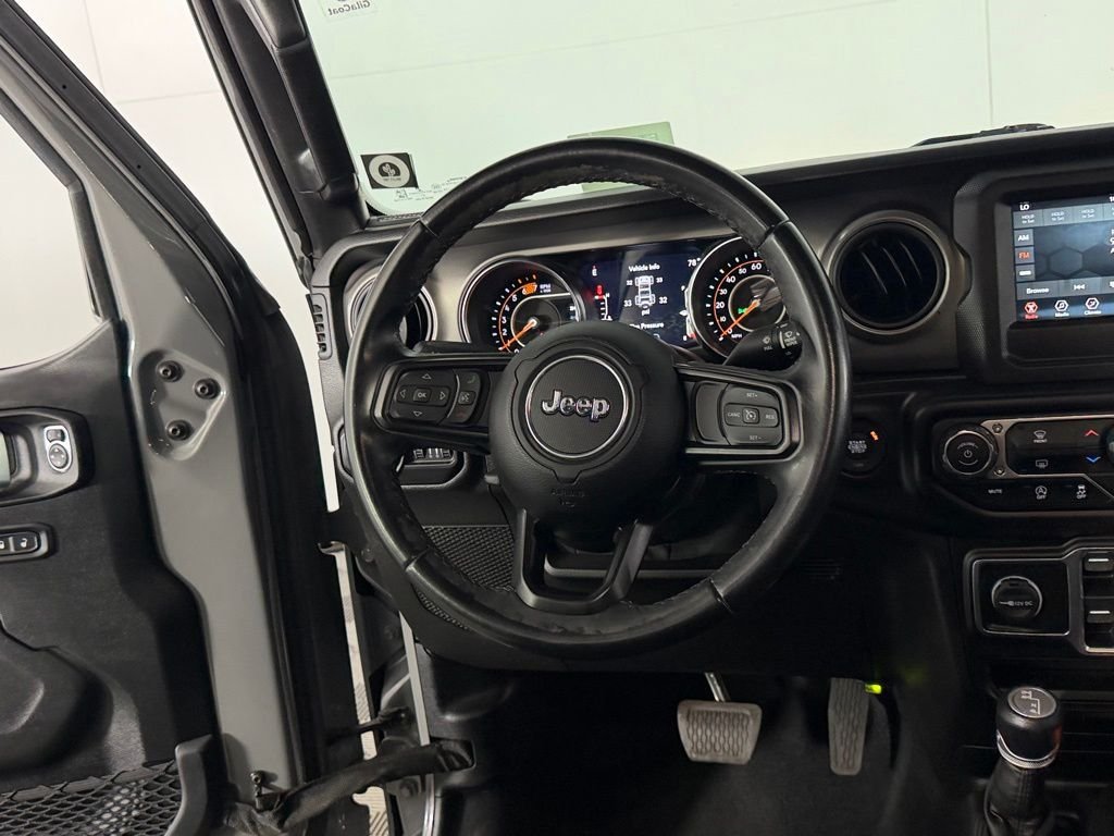 Used 2021 Gray Clearcoat Jeep Unlimited Sport S image 13