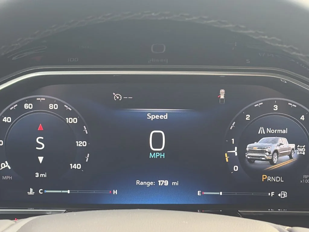 New 2026 Sterling Gray Metallic Chevrolet LT (2FL) image 12