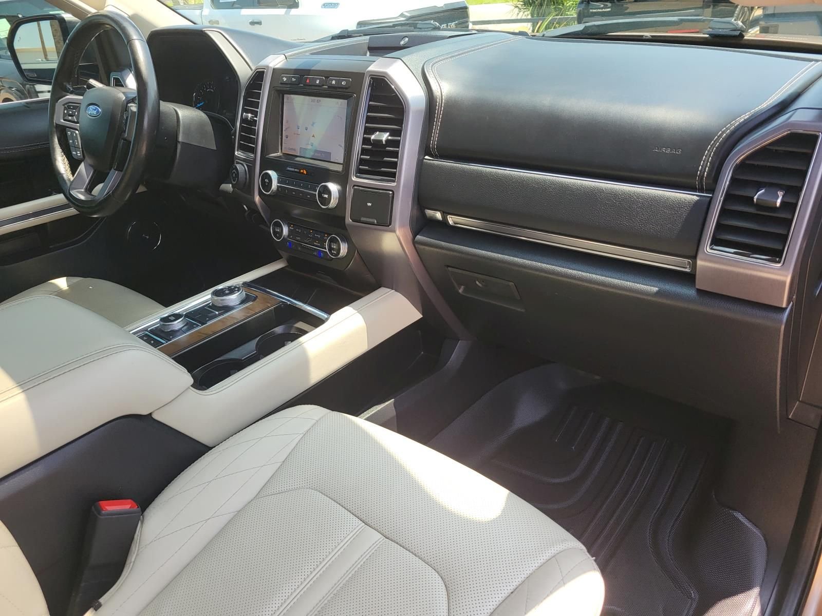 Used 2020 Desert Gold Metallic Ford Platinum image 8