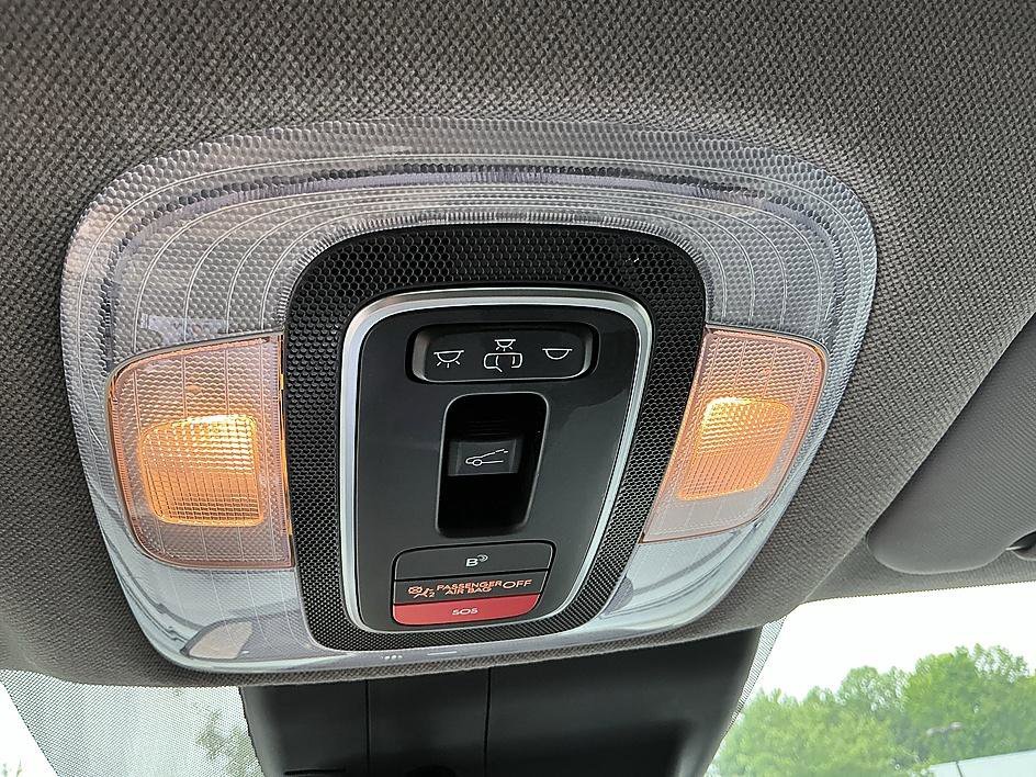 Used 2024 Intense Blue Hyundai SEL image 22