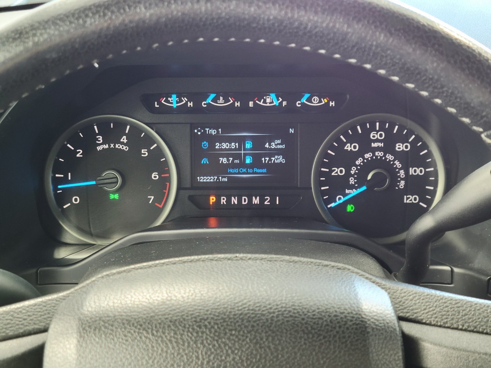 Used 2015 Silver Ford XLT image 13