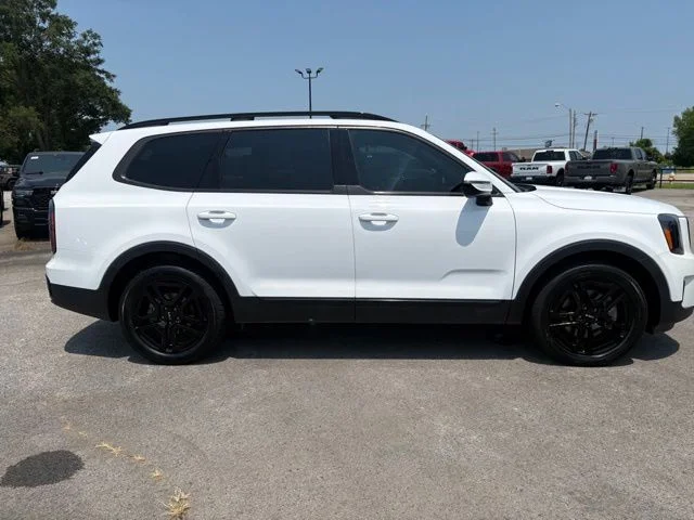 Used 2024 White Kia SX X-Line image 4