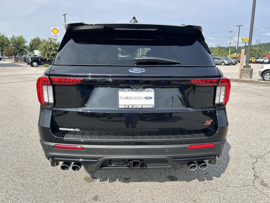 New 2026 Agate Black Metallic Ford ST image 5