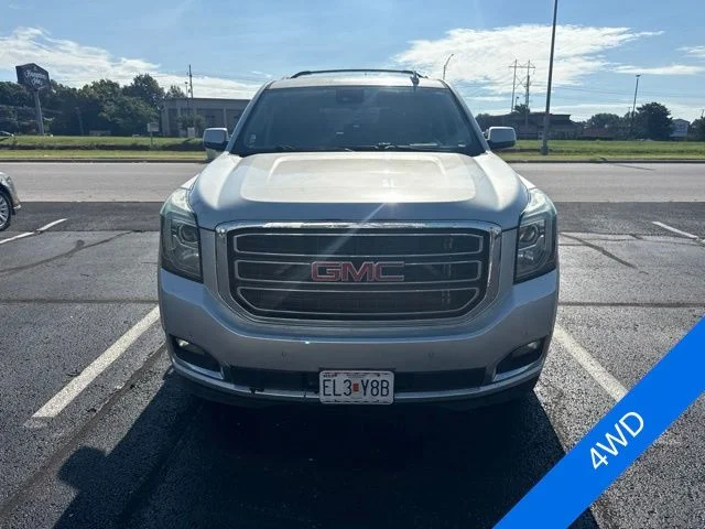 Used 2016 Silver GMC SLT image 2