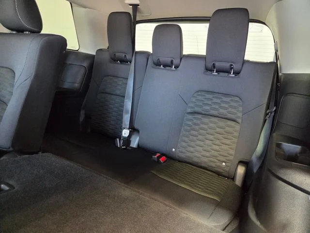 Used 2025 Silver Nissan SV image 11