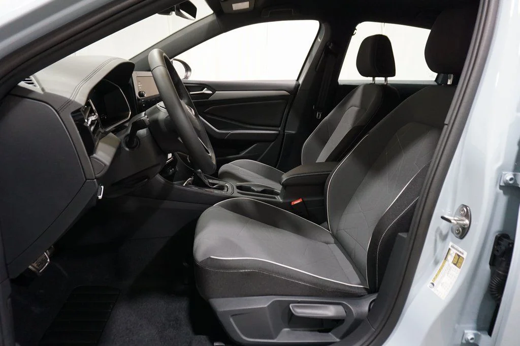 New 2026 Gray Volkswagen 1.5T Sport image 10