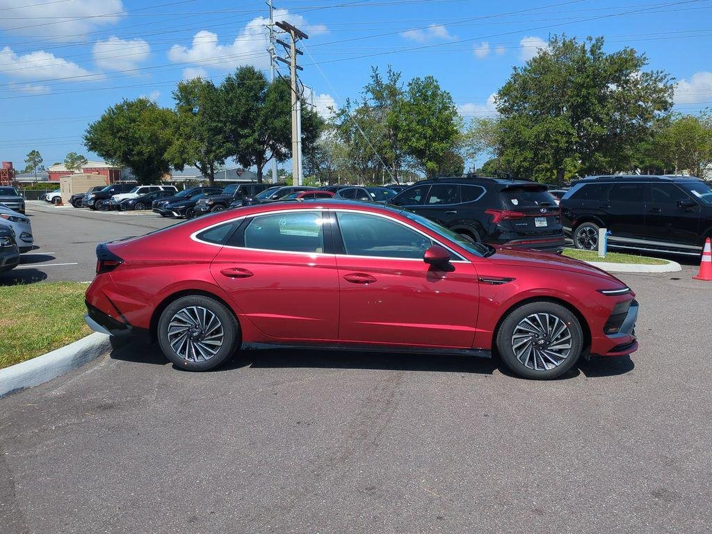 New 2026 Red Hyundai Limited image 4
