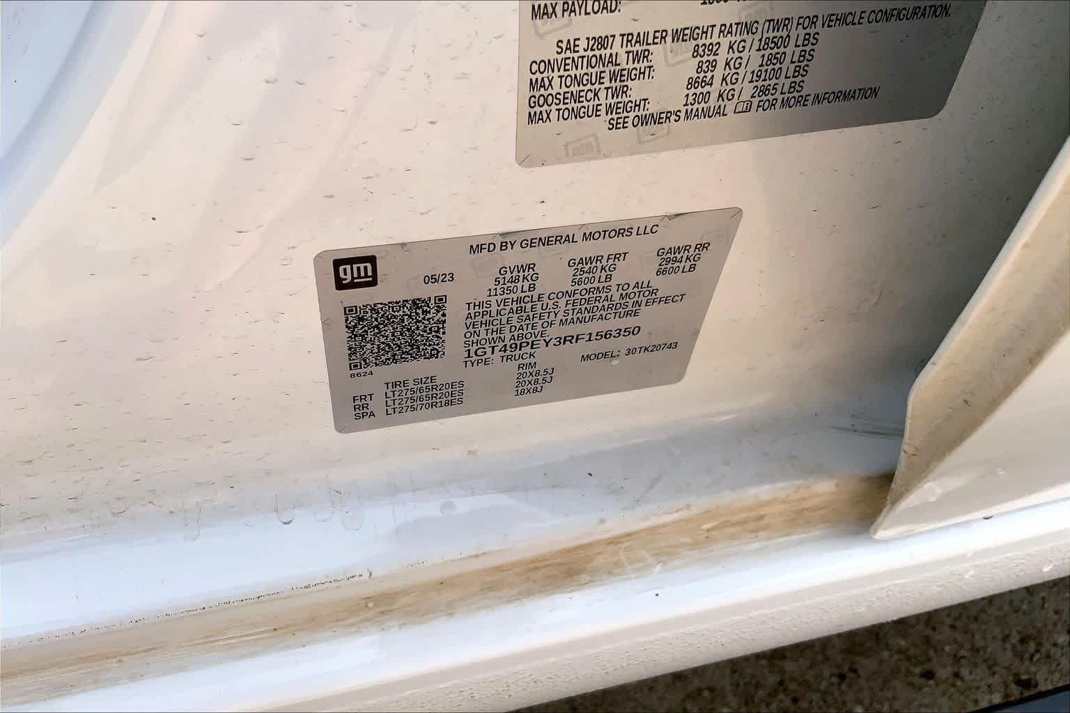 Certified Used 2024 Summit White GMC AT4 image 34