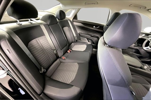 New 2026 Aurora Black Pearl Kia LXS FWD image 11