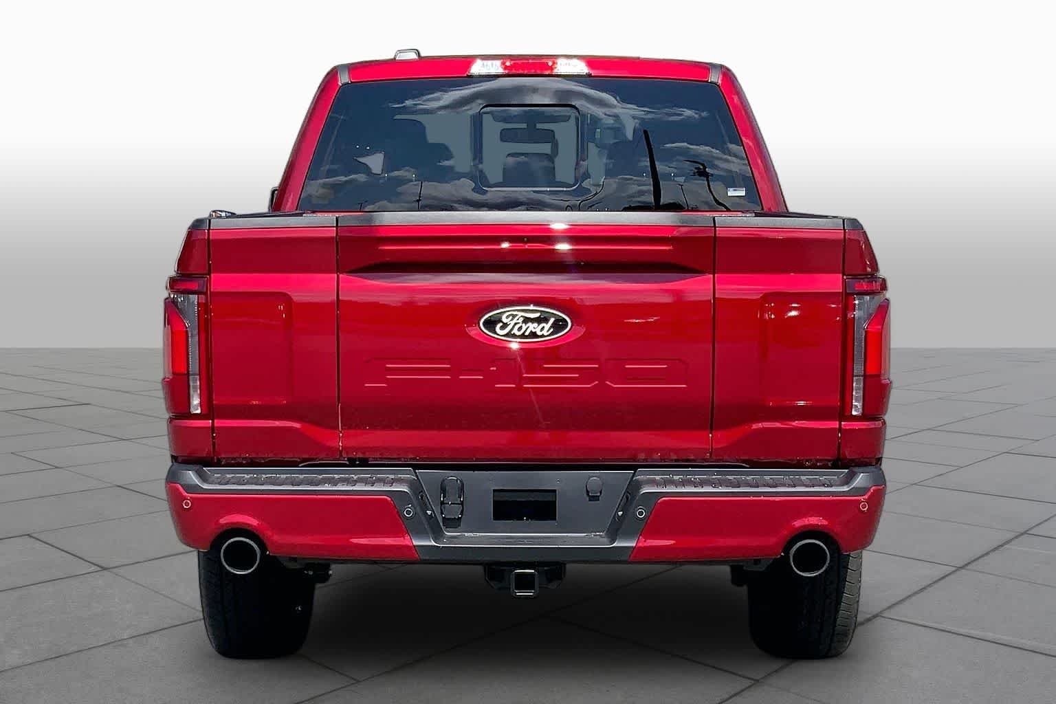 New 2026 Ruby Red Metallic Tinted Clearcoat Ford Lariat® image 4