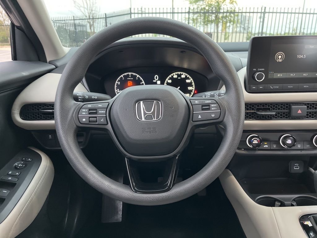 2025 Honda HR-V LX - Photo 16