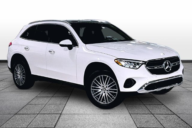 2026 Mercedes-Benz GLC Base