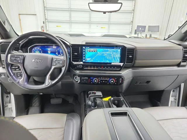 Used 2022 White Chevrolet ZR2 image 25