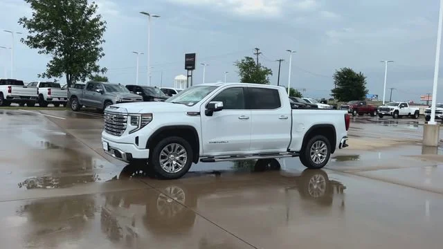 New 2026 Glacier White Tricoat GMC Denali image 5