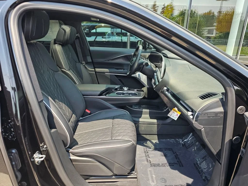 New 2026 Stellar Black Metallic Cadillac V-Series Premium image 11