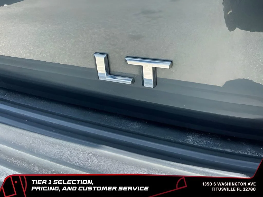 Used 2021 Shadow Gray Metallic Chevrolet LT image 19