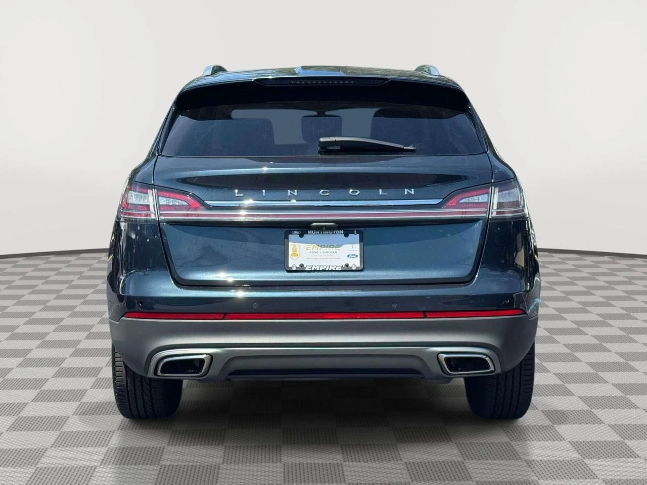 Used 2022 Flight Blue Metallic Clearcoat Lincoln Reserve image 6