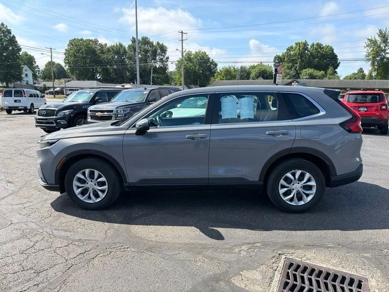 Used 2024  Honda LX image 4