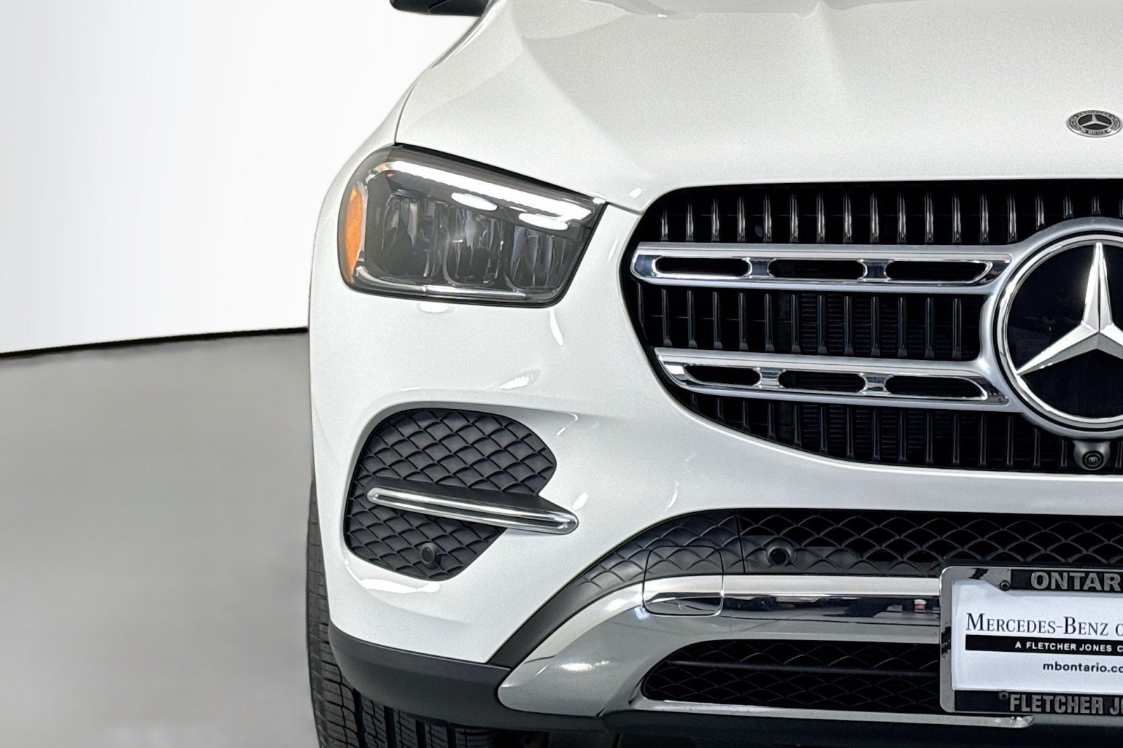 New 2026 Polar White Mercedes-Benz GLE 350 SUV image 13