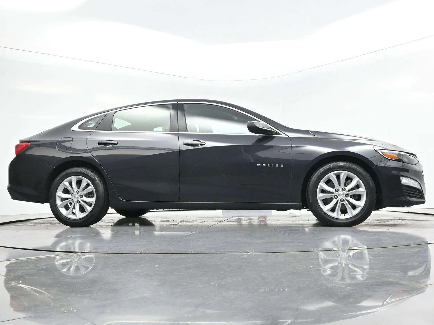 2023 Chevrolet Malibu 1LT - Photo 50