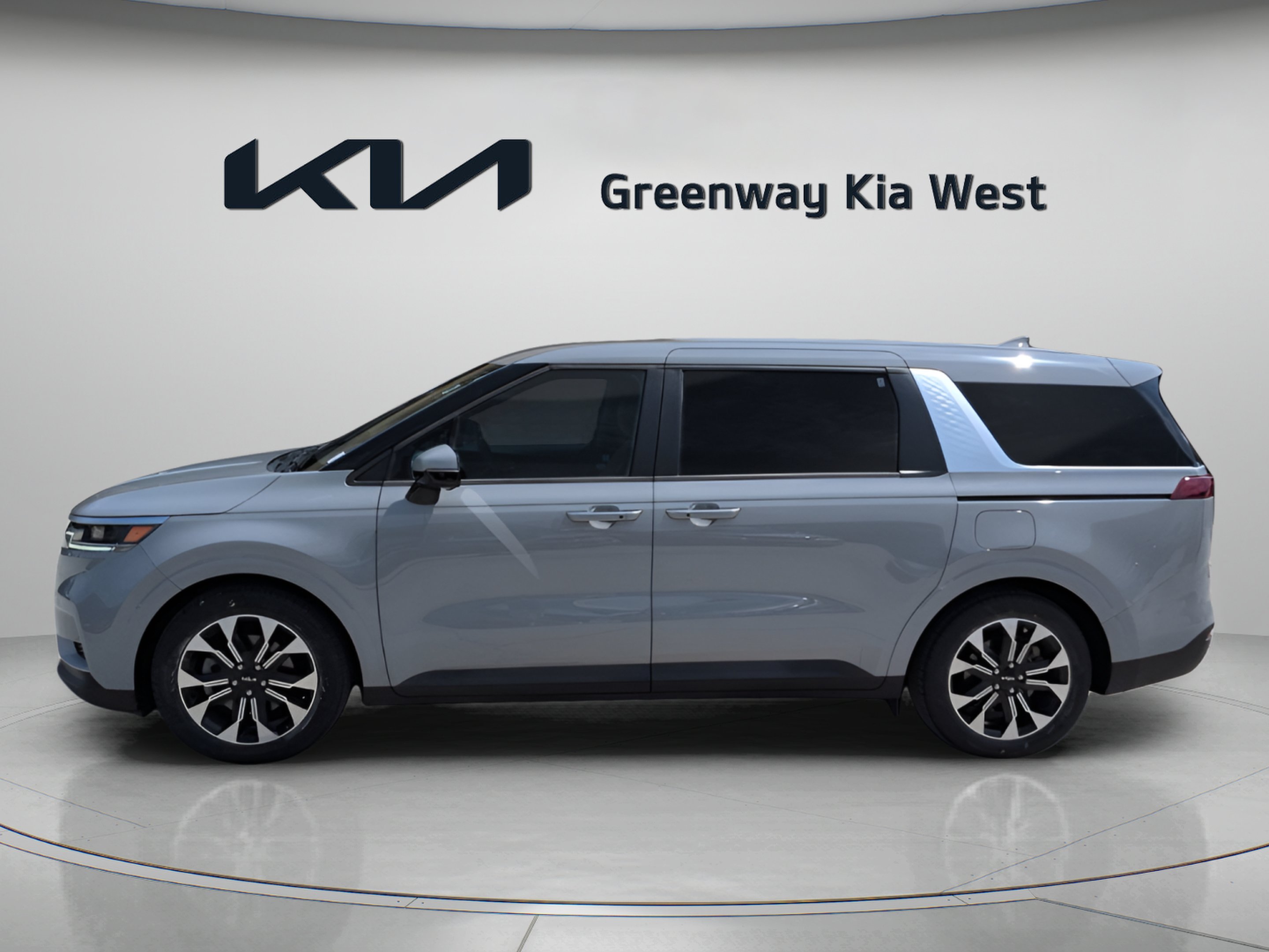 Certified Used 2024 Ceramic Silver Kia EX image 5