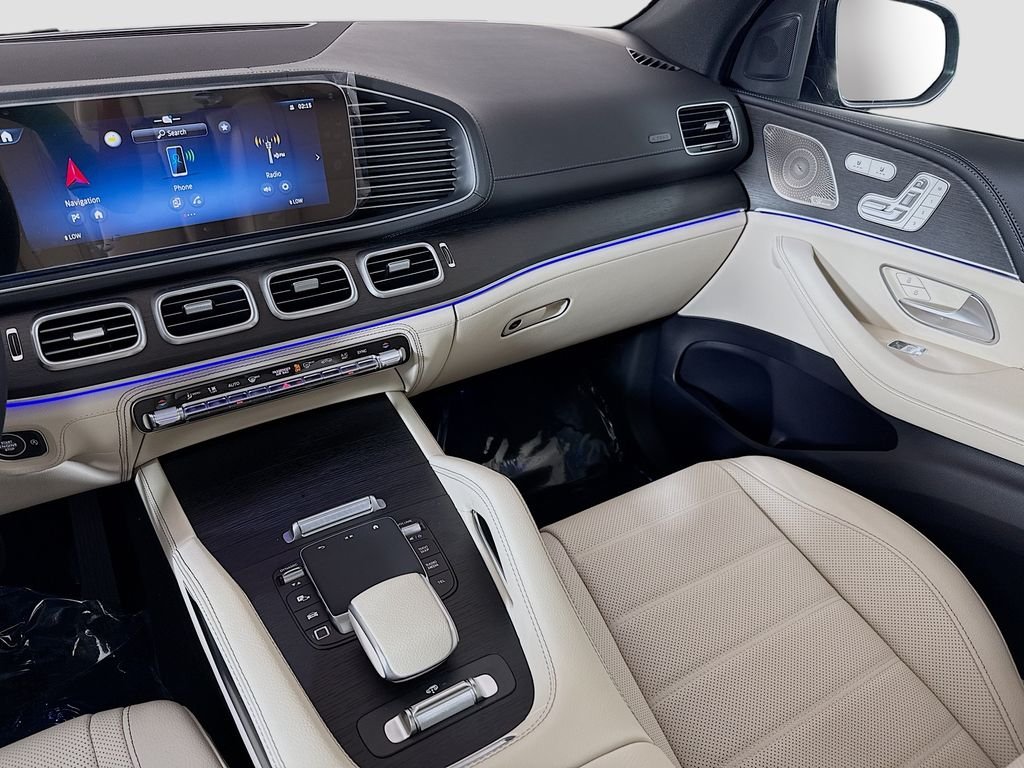 New 2026 Obsidian Black Metallic Mercedes-Benz GLE 580 image 25