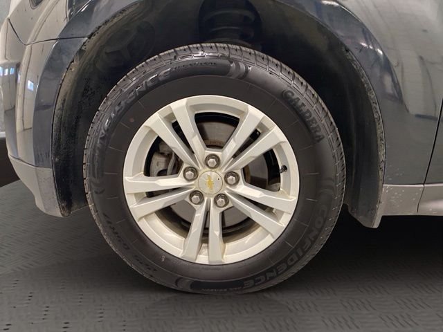 Used 2013 Black Chevrolet LT image 16