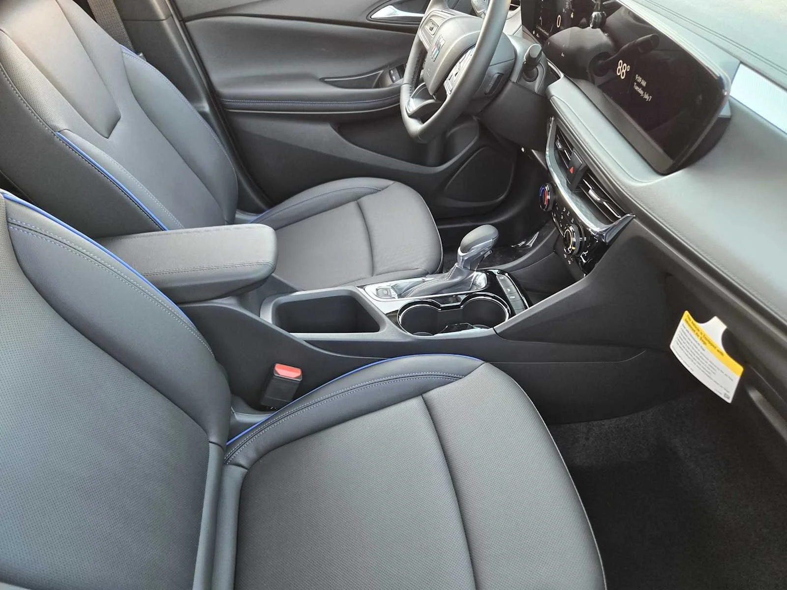2026 Buick Encore GX Sport Touring - Photo 9