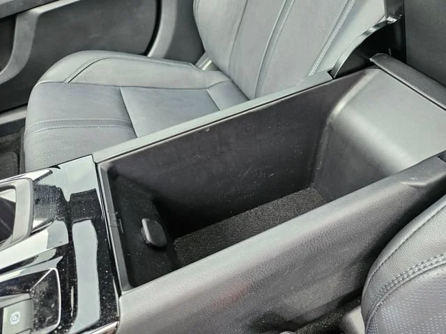 Used 2025  Toyota LE image 26