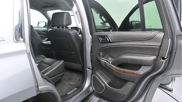 Used 2020 Gray Chevrolet LT image 17