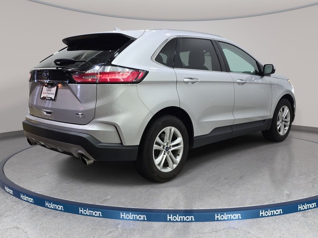 Used 2019 Silver Ford SEL image 6