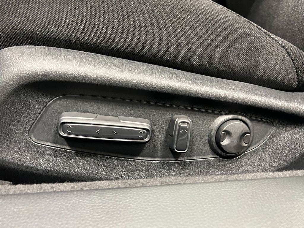2025 Honda Accord Hybrid Sport - Photo 14