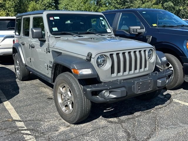 Used 2021 Gray Jeep Unlimited Sport image 1
