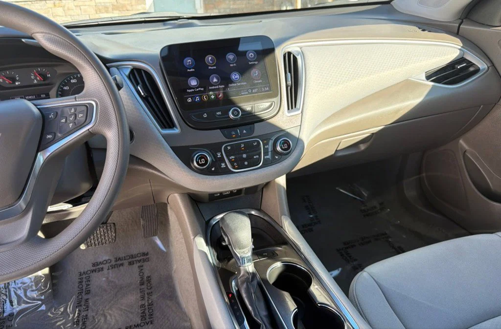 Certified Used 2025 White Chevrolet LT image 10