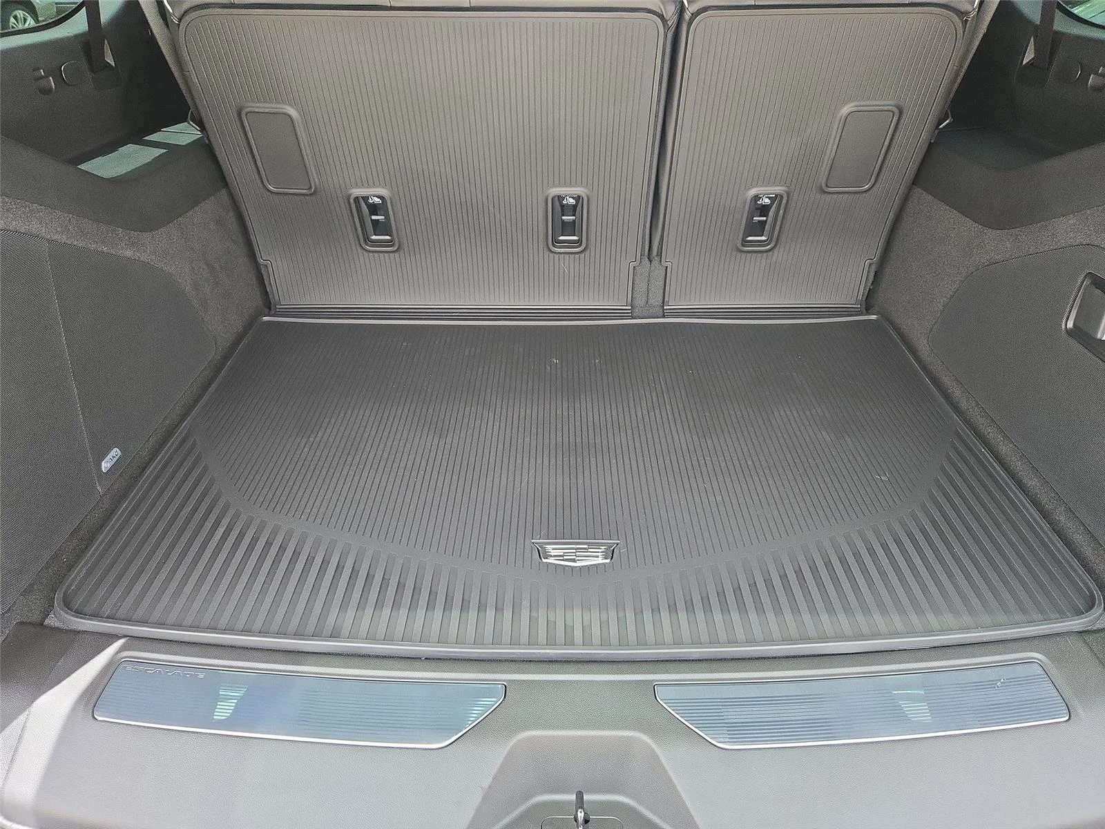 2026 Cadillac Escalade ESV Sport - Photo 31