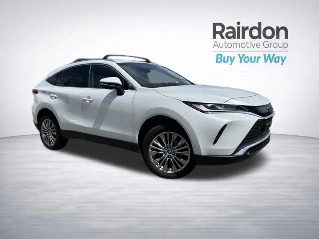 Used 2023 Platinum White Pearl Toyota Limited image 1
