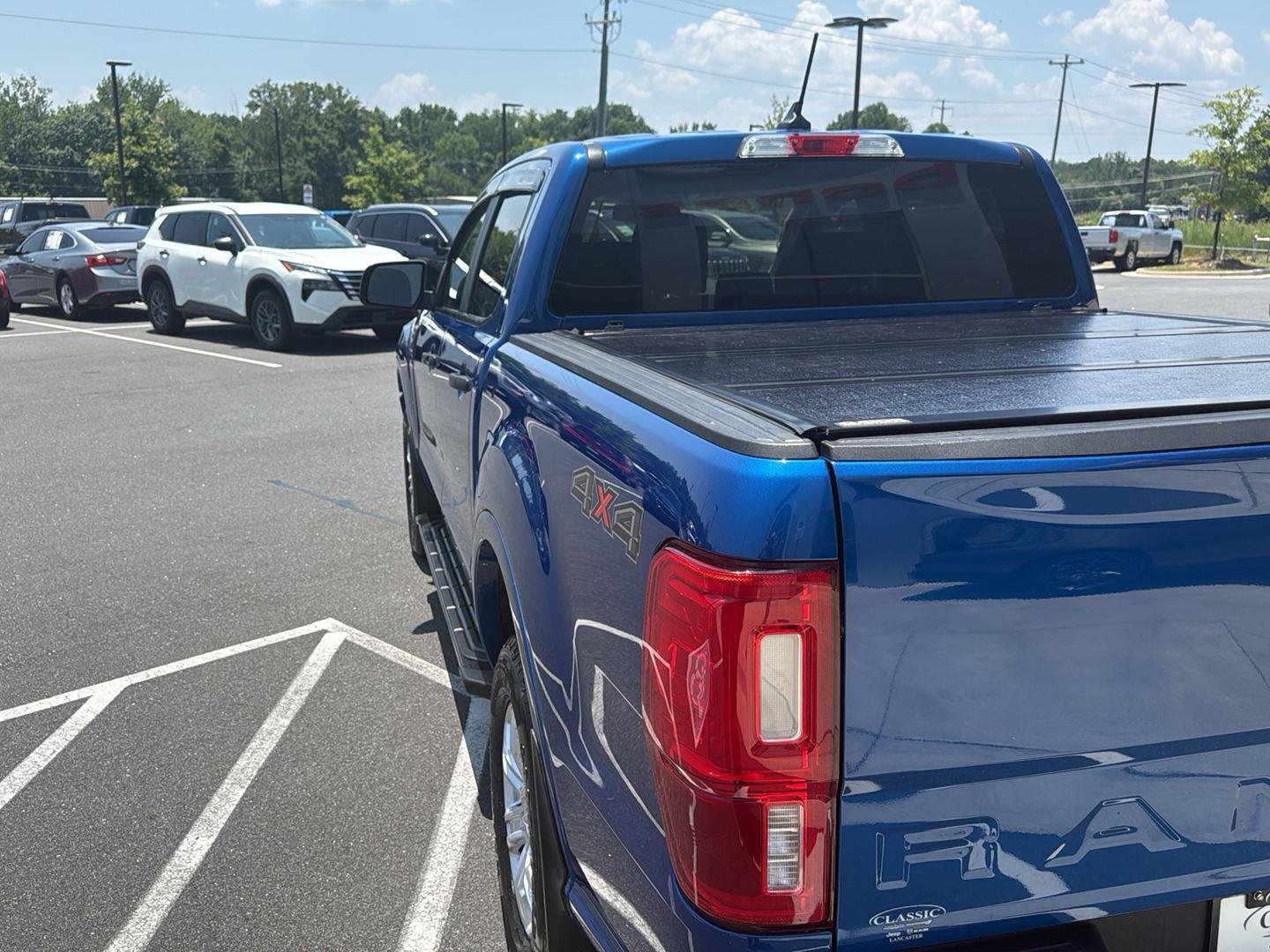 Used 2019  FORD  image 13