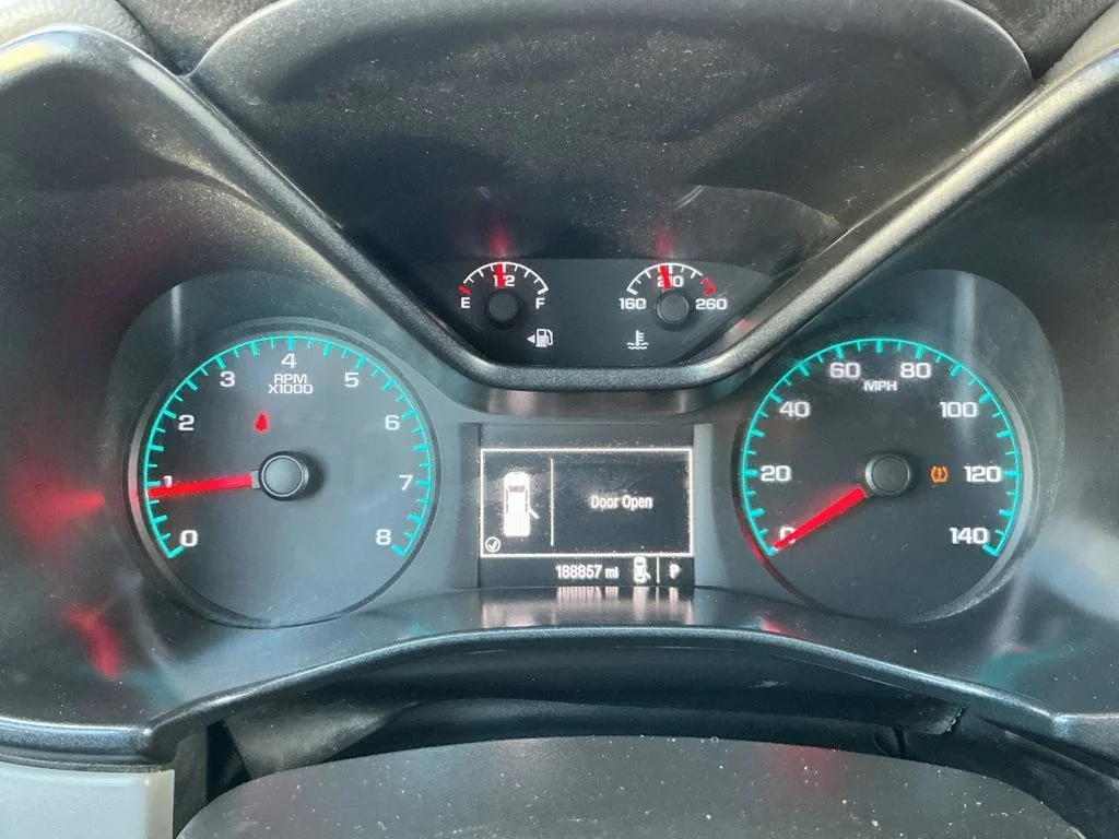 Used 2016 White Chevrolet Work Truck image 13