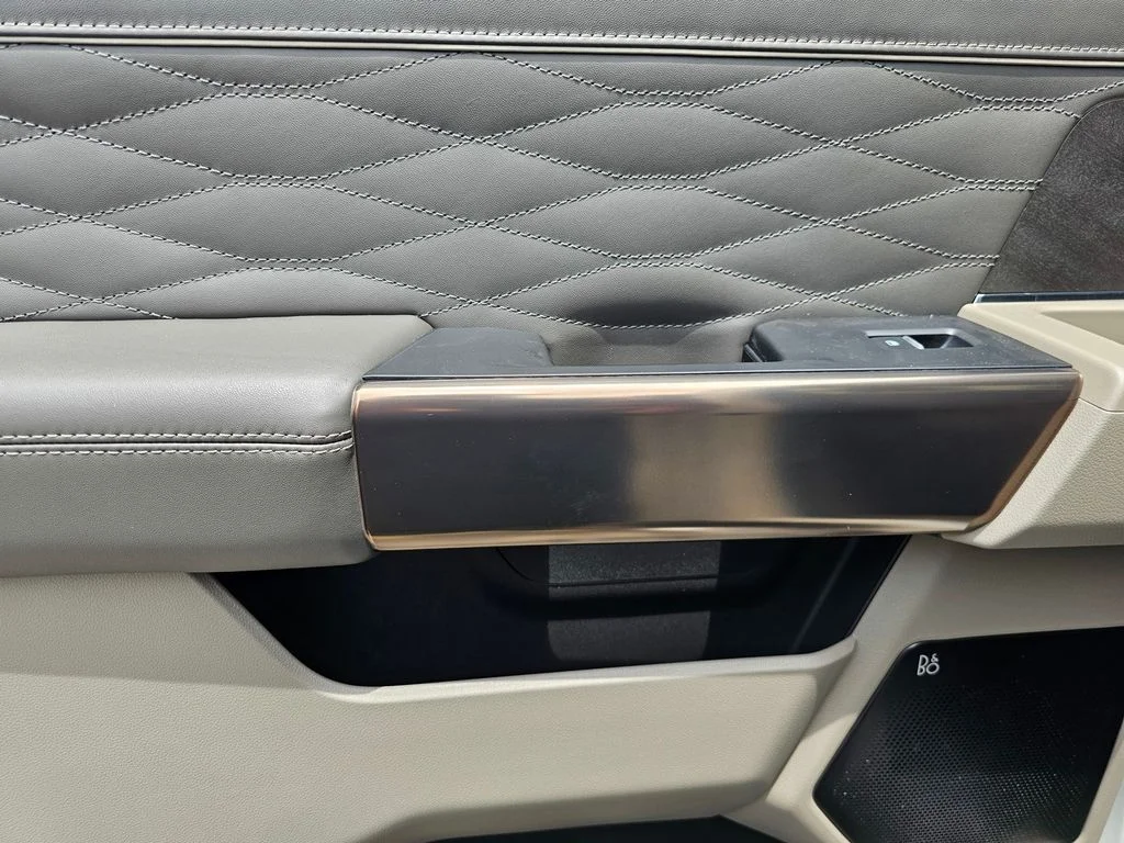 New 2026 Star White Metallic Tri-Coat Ford F-350® Platinum® image 16