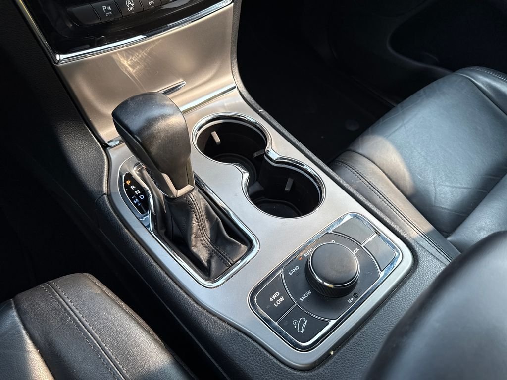 Used 2021 Black Jeep Limited image 17