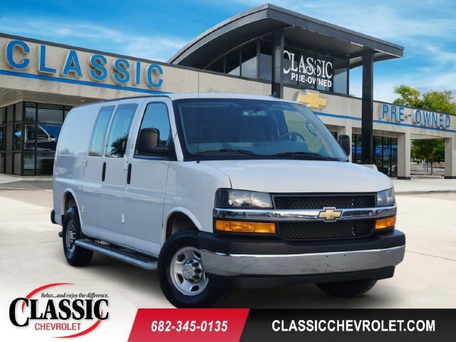 2025 Chevrolet Express Cargo Van