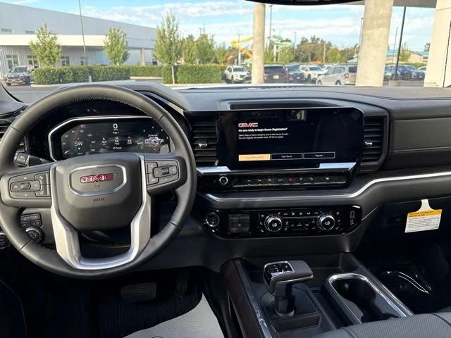 2026 GMC Sierra 1500 SLT - Photo 9