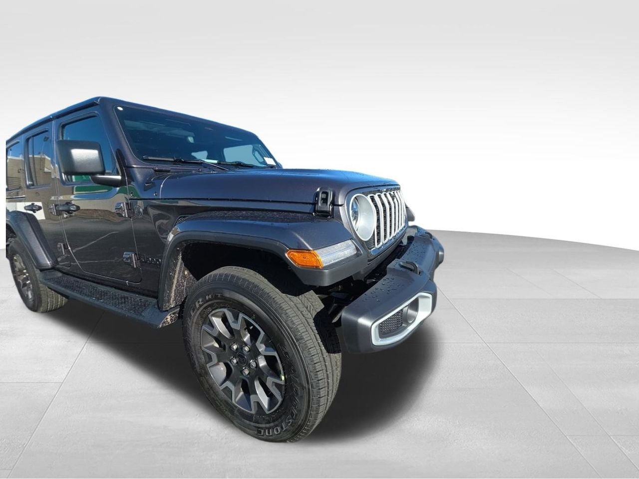 New 2026 Granite Crystal Metallic Clear-Coat Exterior Paint Jeep Sahara image 8