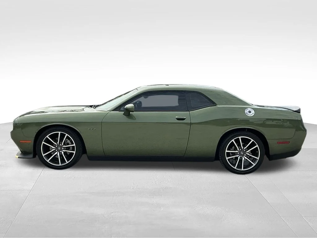 Used 2023 Green Dodge R/T image 3
