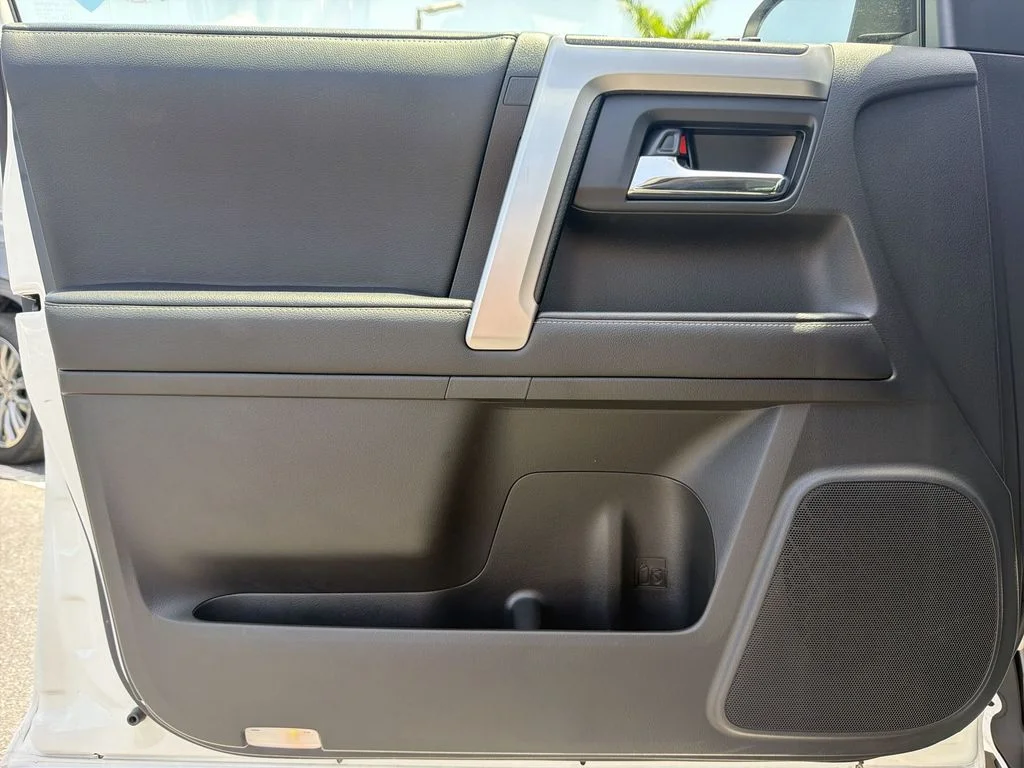 Used 2023 White Toyota SR5 Premium image 29