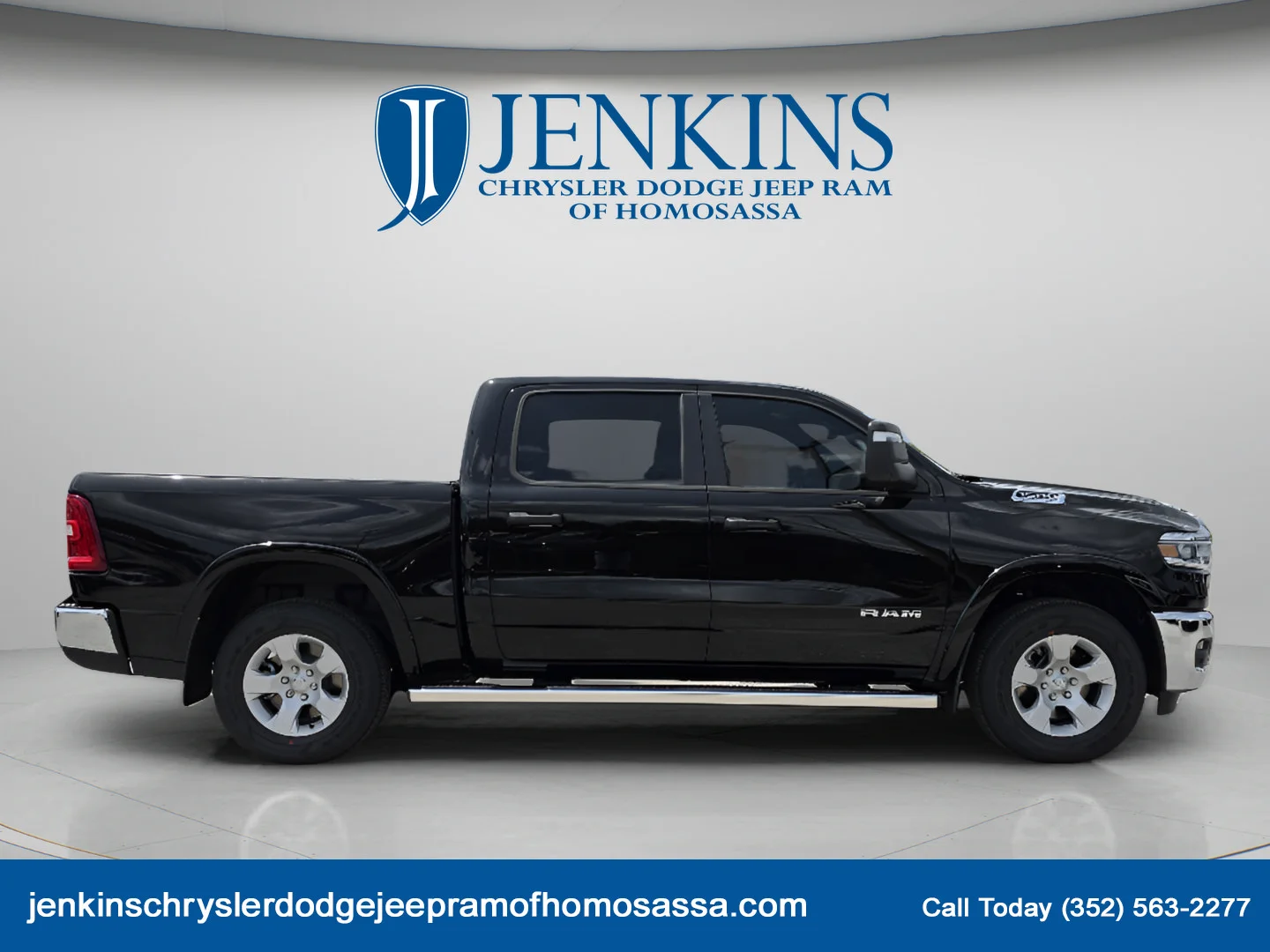Used 2026 Diamond Black Crystal Pearlcoat Ram Big Horn image 2