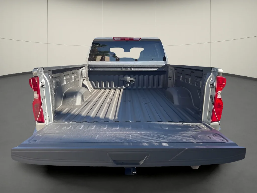 New 2026 Sterling Gray Metallic Chevrolet LT image 6