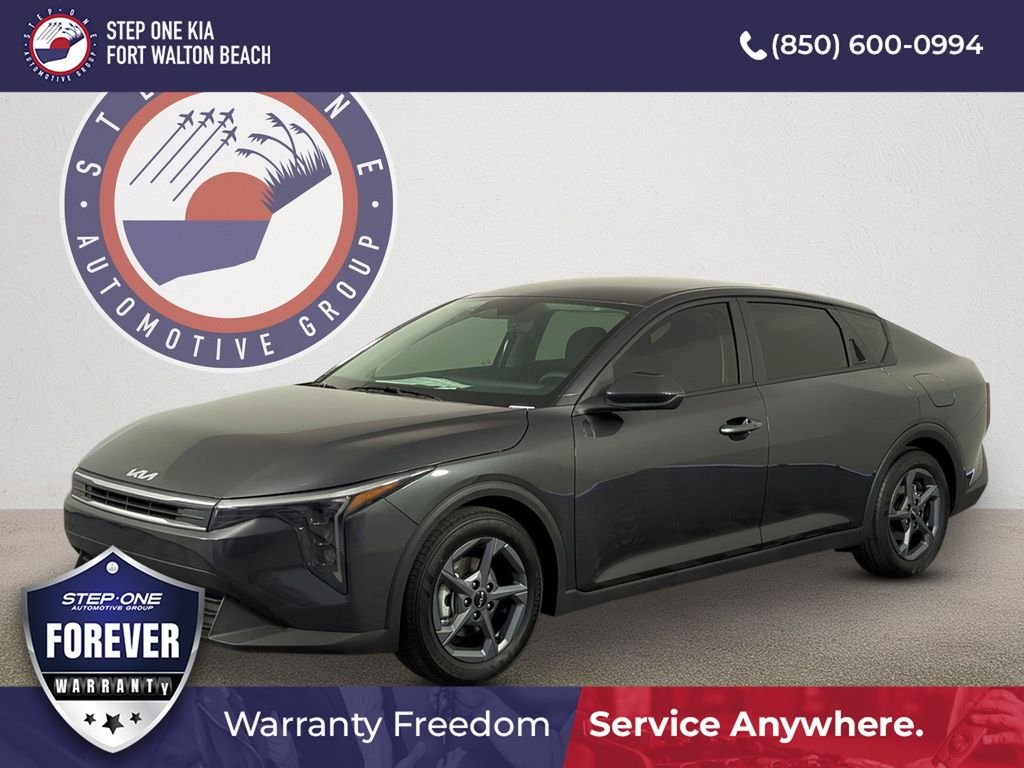 2026 Kia K4 LXS AT's photo