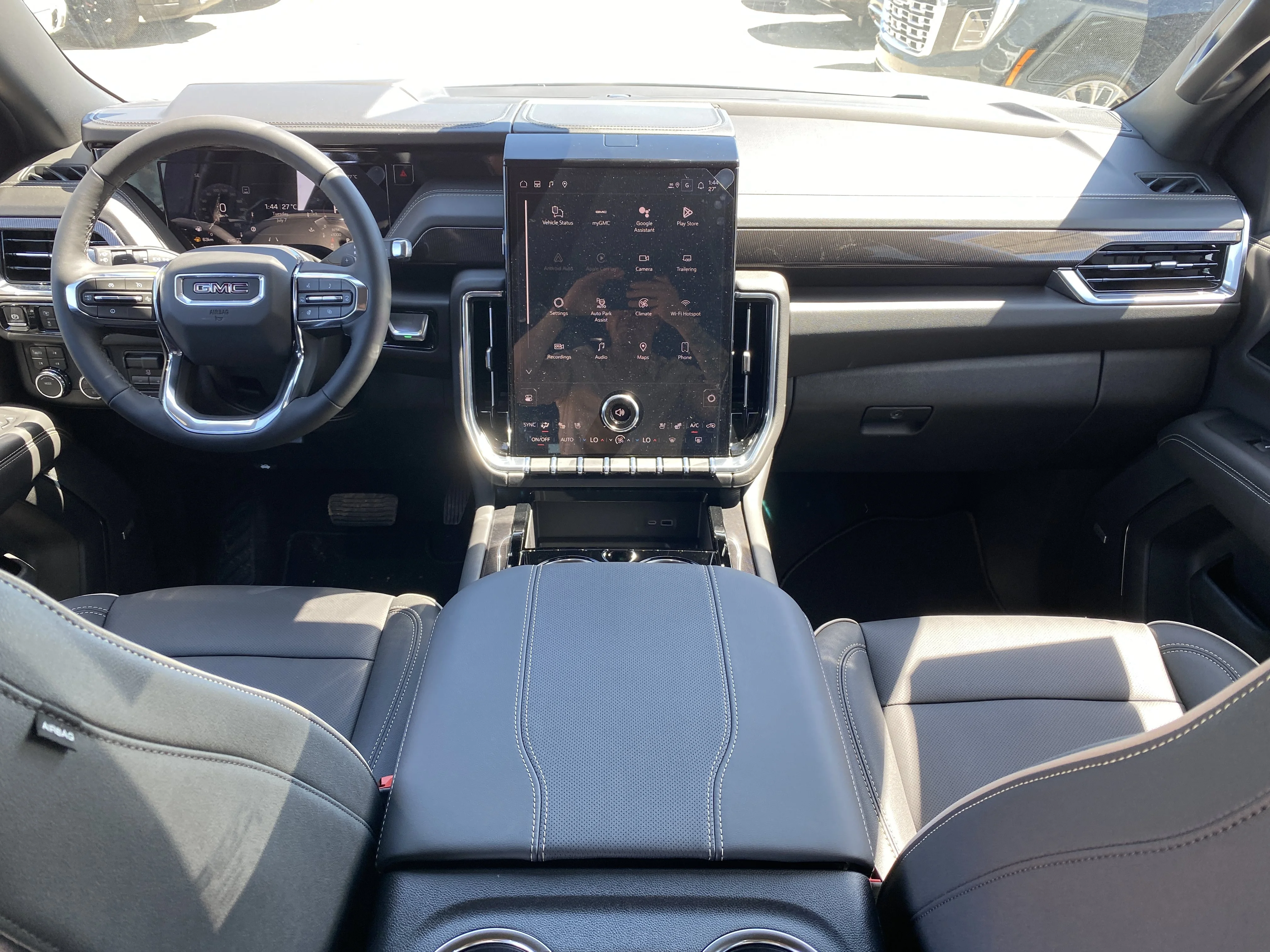 New 2026 Summit White GMC Elevation image 15