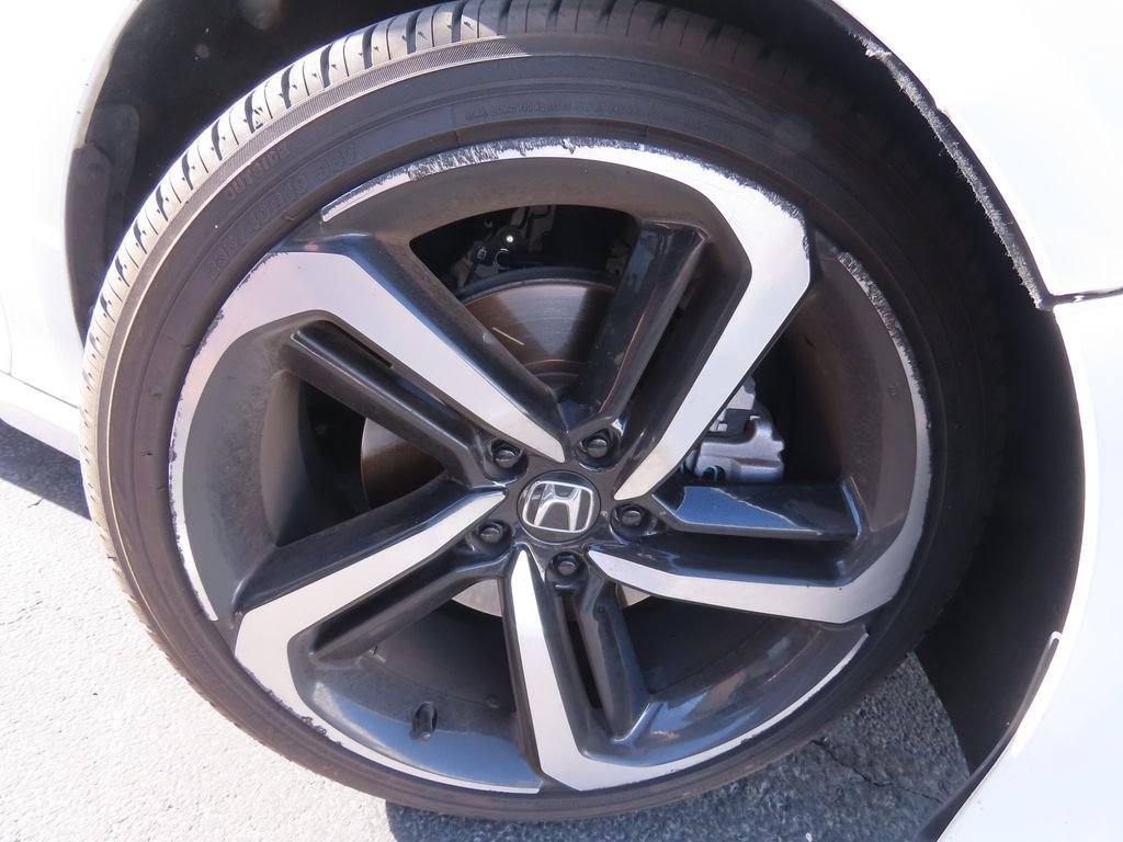 Used 2019 Platinum White Pearl Honda Sport image 18
